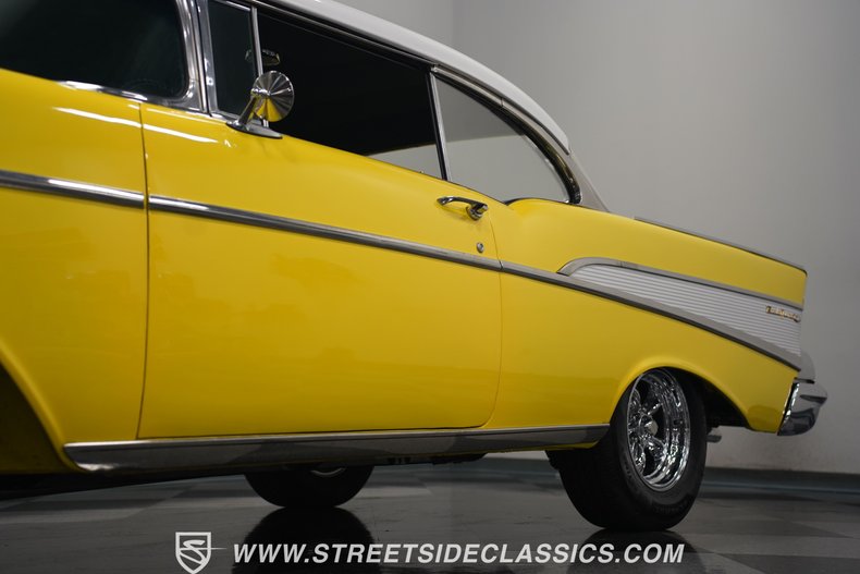 Unknown-Bel-air-1957-Yellow-Black-21
