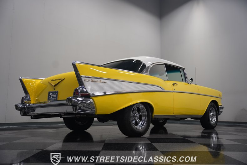Unknown-Bel-air-1957-Yellow-Black-27