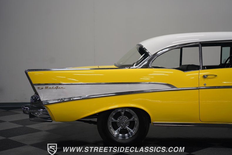 Unknown-Bel-air-1957-Yellow-Black-29