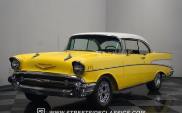 Unknown-Bel-air-1957-Yellow-Black-3