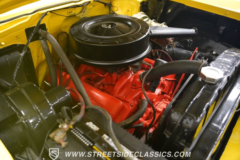 Unknown-Bel-air-1957-Yellow-Black-32