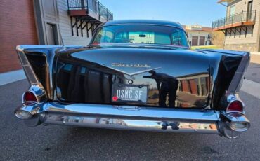 Unknown-Bel-air-1957-black-red-11