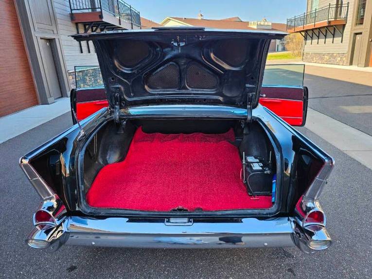 Unknown-Bel-air-1957-black-red-3