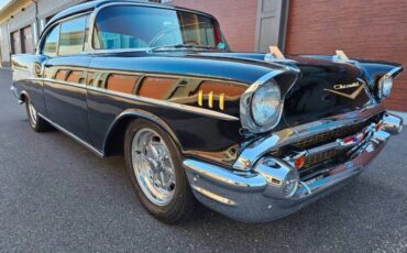 Unknown-Bel-air-1957-black-red-7