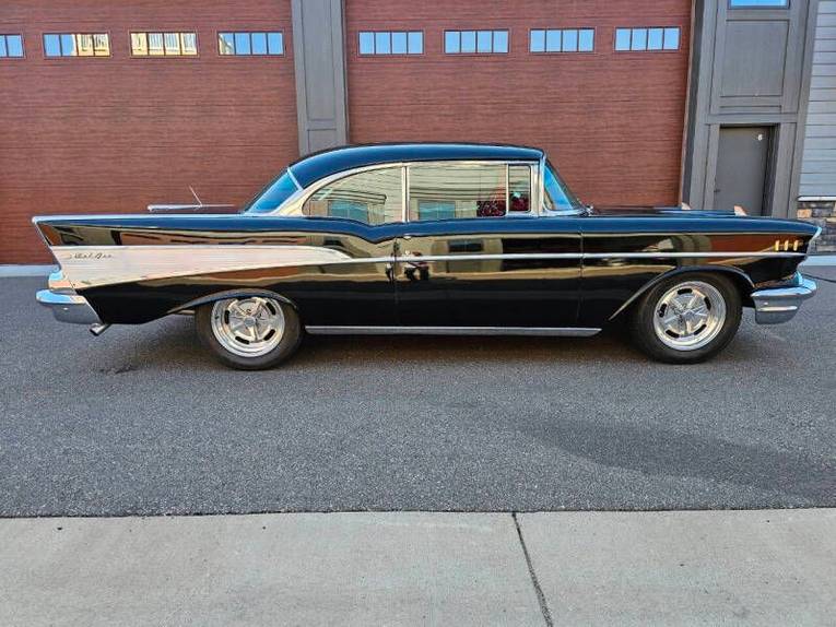 Unknown-Bel-air-1957-black-red-8