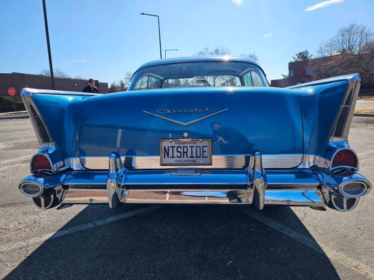 Unknown-Bel-air-1957-blue-blue-11