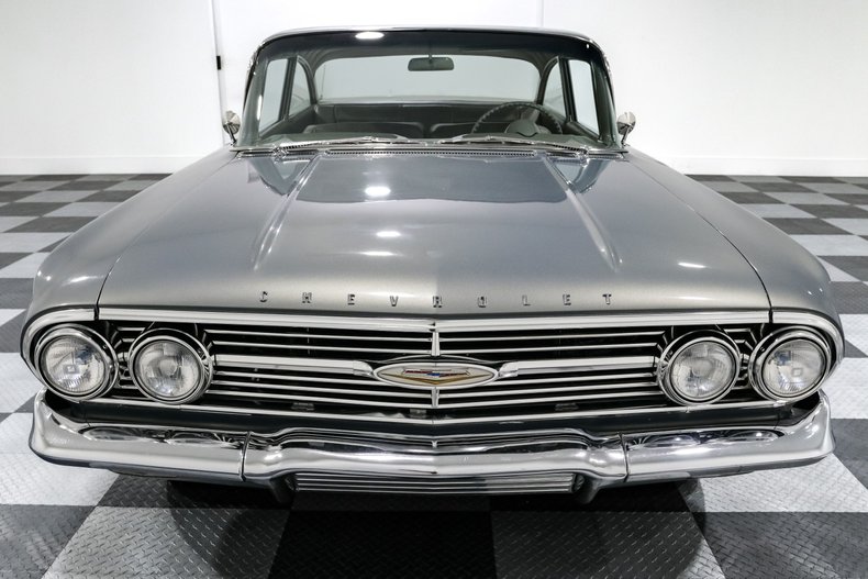 Unknown-Bel-air-1960-Silver-TAN