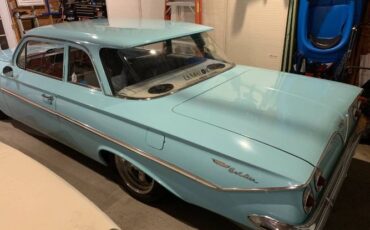 Unknown-Bel-air-1961-Blue-5