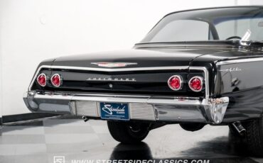 Unknown-Bel-air-1962-Black-Turquoise-30