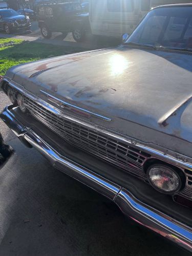 Unknown-Bel-air-1963-Gray-3
