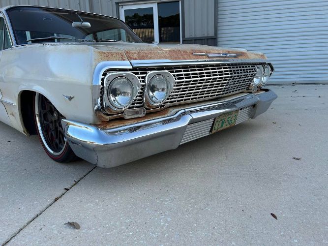 Unknown-Bel-air-1963-White-2