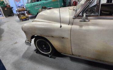 Unknown-Belvedere-1952-Green-Brown-2