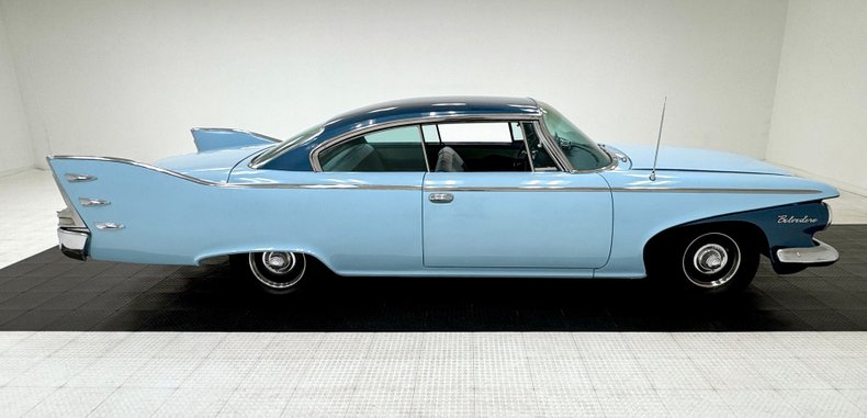 Unknown-Belvedere-1960-Sky-Blue-Dark-Blue-4