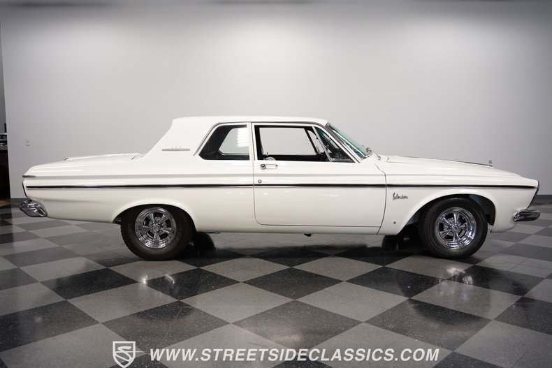 Unknown-Belvedere-1963-White-Black-16