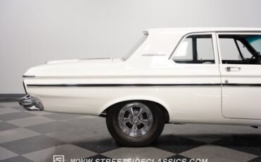 Unknown-Belvedere-1963-White-Black-33
