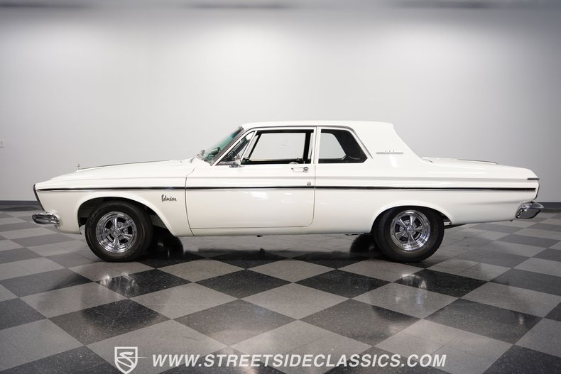 Unknown-Belvedere-1963-White-Black