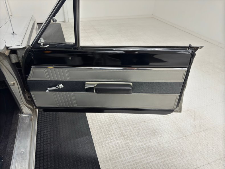 Unknown-Belvedere-1967-Silver-Metallic-Black-18
