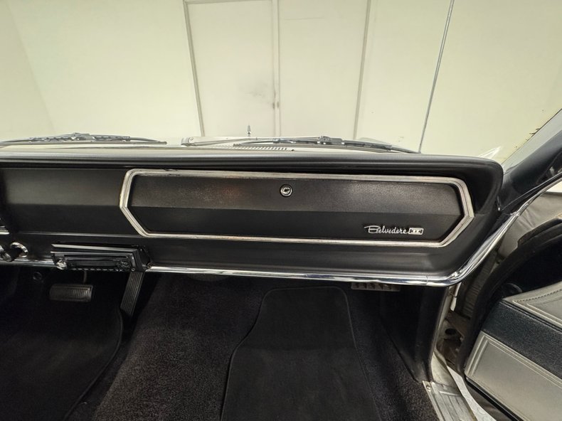 Unknown-Belvedere-1967-Silver-Metallic-Black-21