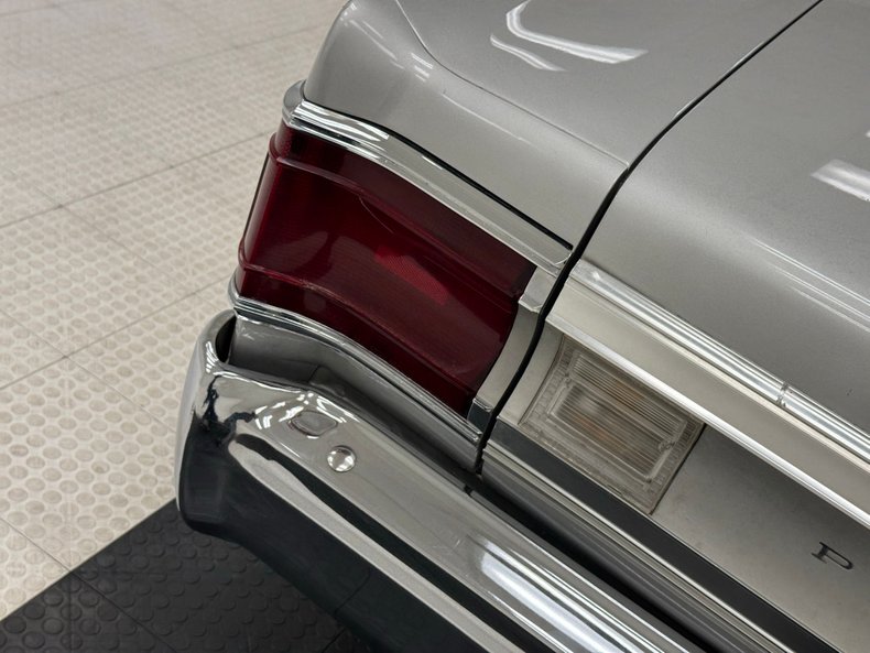 Unknown-Belvedere-1967-Silver-Metallic-Black-22