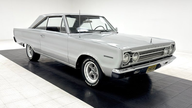 Unknown-Belvedere-1967-Silver-Metallic-Black-5