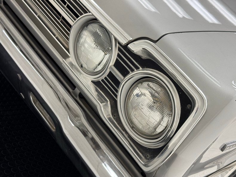 Unknown-Belvedere-1967-Silver-Metallic-Black-8