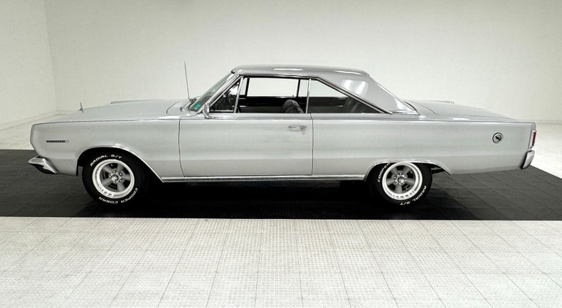 Unknown-Belvedere-1967-Silver-Metallic-Black