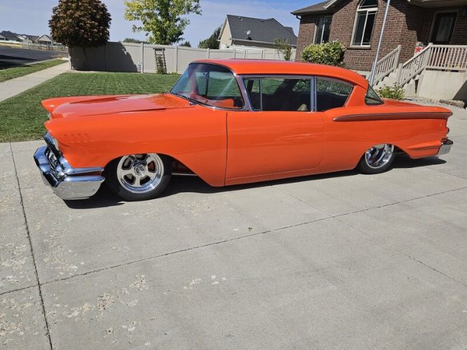 Unknown-Biscayne-1958-Orange-Tan-13
