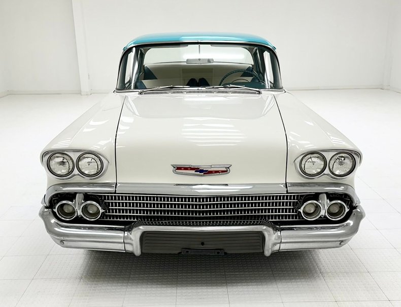 Unknown-Biscayne-1958-Tropic-Turquoise-Light-Blue-15
