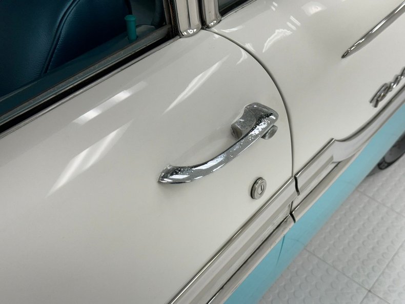 Unknown-Biscayne-1958-Tropic-Turquoise-Light-Blue-22