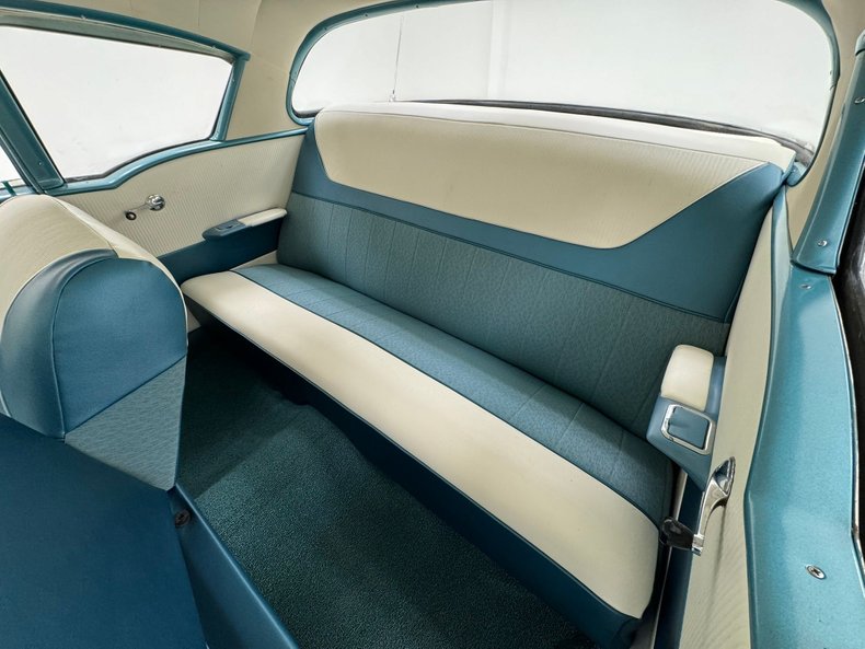 Unknown-Biscayne-1958-Tropic-Turquoise-Light-Blue-35