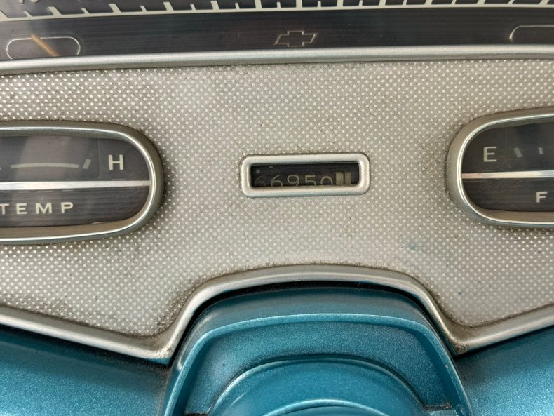 Unknown-Biscayne-1958-Tropic-Turquoise-Light-Blue-41
