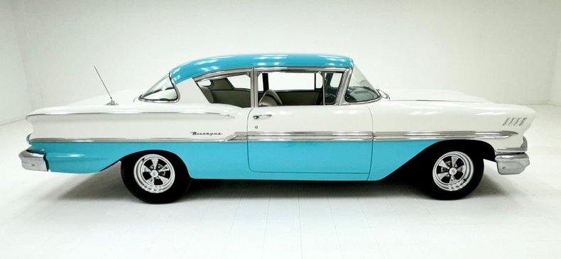 Unknown-Biscayne-1958-Tropic-Turquoise-Light-Blue-9