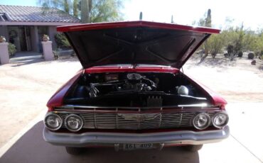 Unknown-Biscayne-1961-Red-7