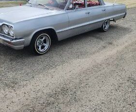 Unknown-Biscayne-1964-Silver-11