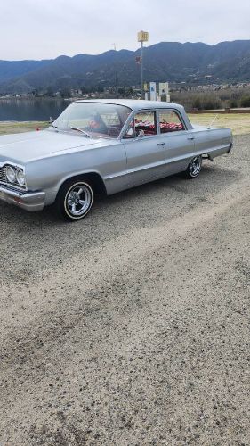 Unknown-Biscayne-1964-Silver-11