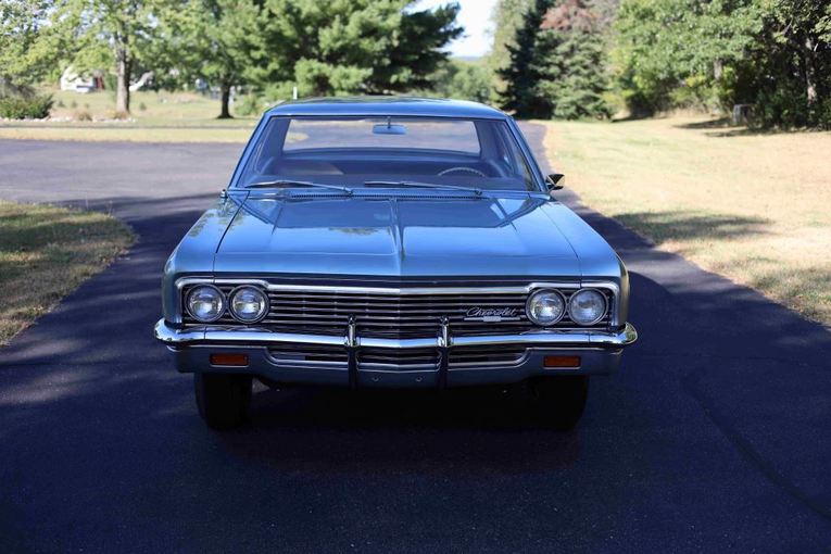 Unknown-Biscayne-1966-Blue-Beige-22