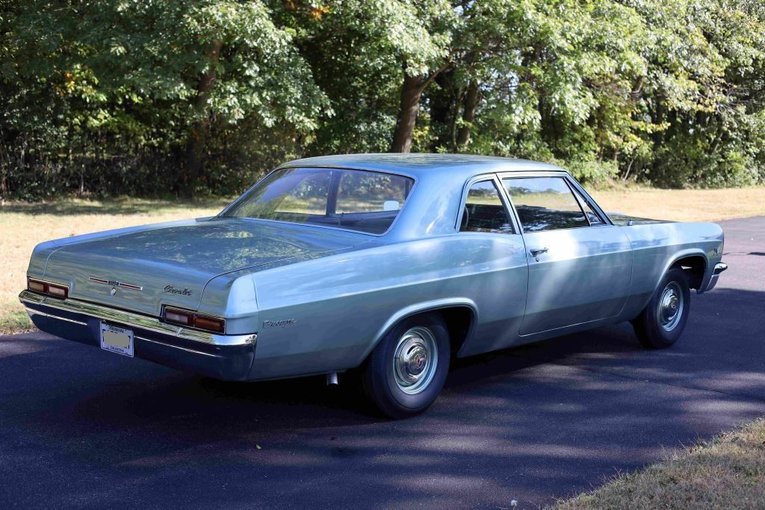 Unknown-Biscayne-1966-Blue-Beige-5