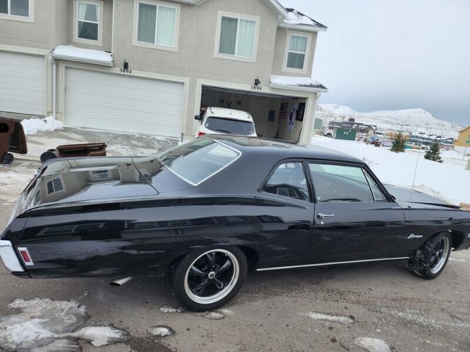 Unknown-Biscayne-1968-Black-Black-12