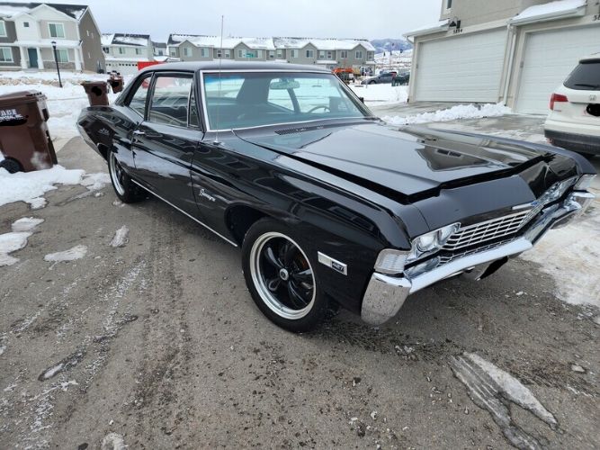 Unknown-Biscayne-1968-Black-Black-2