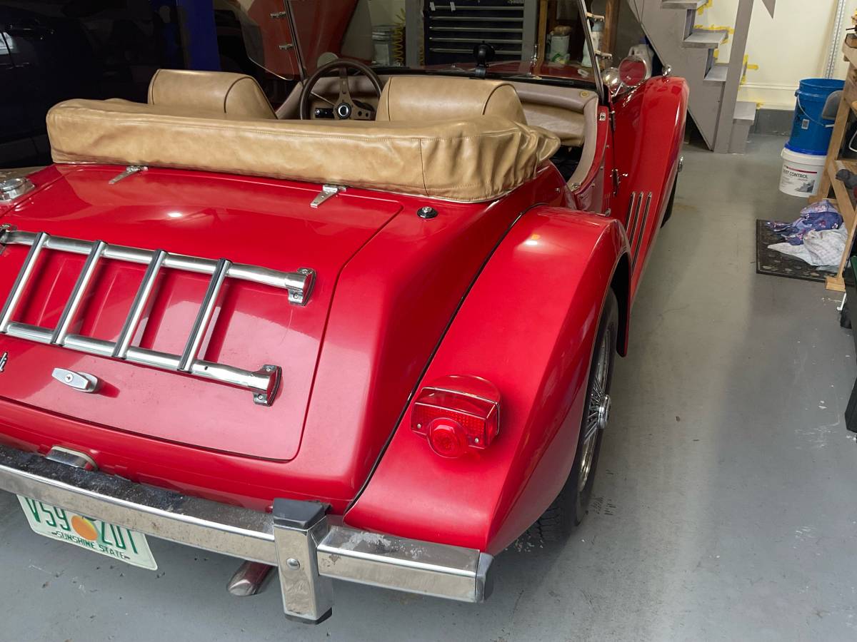 Unknown-Blakely-bernardi-convertible-hard-top-1984-red-1