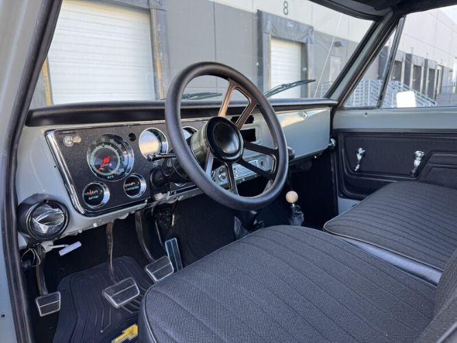 Unknown-Blazer-1972-Gray-14