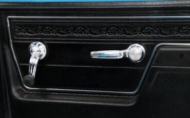 Unknown-Blazer-1972-Light-Blue-Black-38