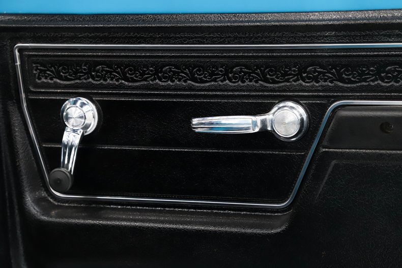 Unknown-Blazer-1972-Light-Blue-Black-38