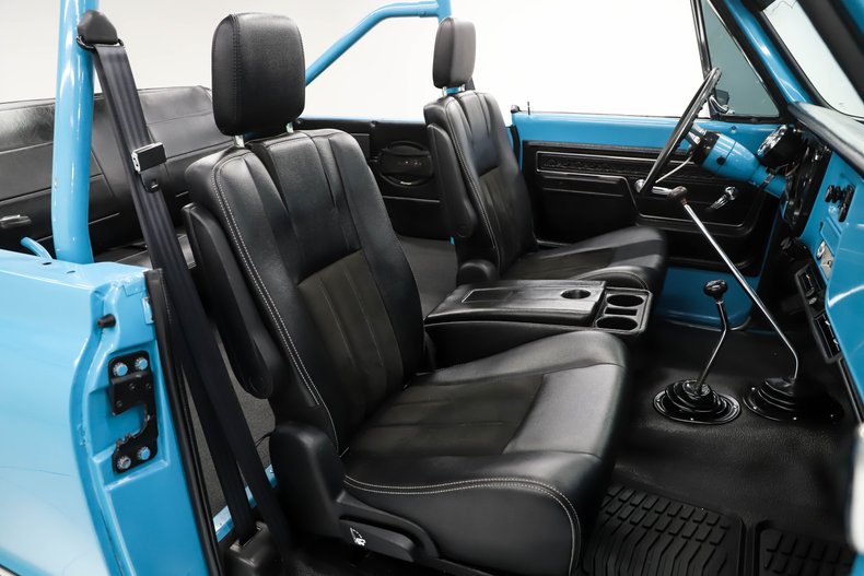 Unknown-Blazer-1972-Light-Blue-Black-43
