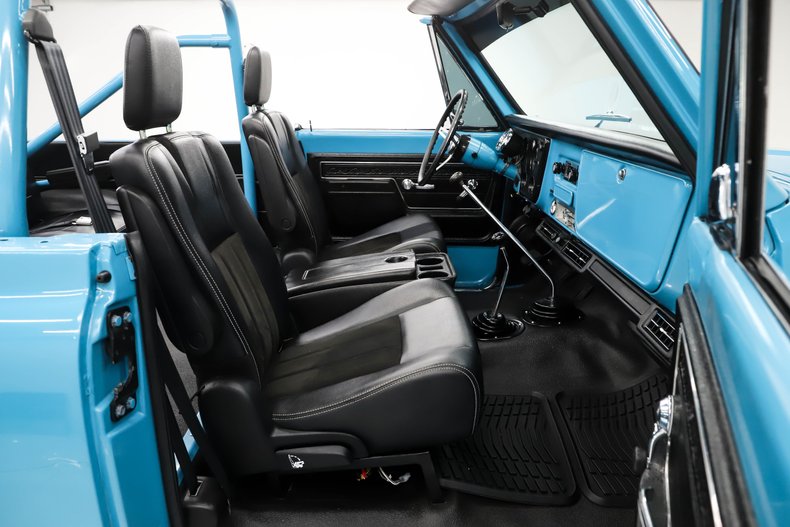 Unknown-Blazer-1972-Light-Blue-Black-47