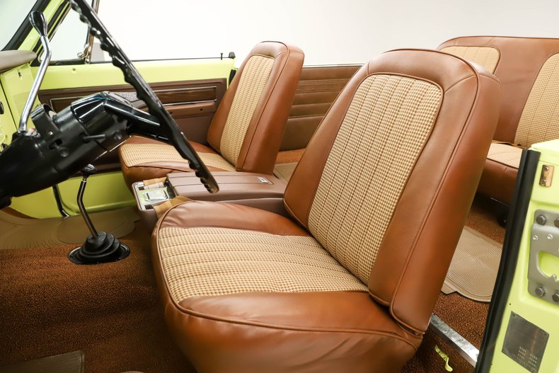 Unknown-Blazer-1972-Light-Yellow-Saddle-Houndstooth-20