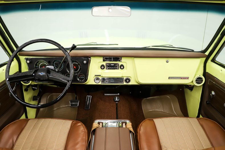Unknown-Blazer-1972-Light-Yellow-Saddle-Houndstooth-28