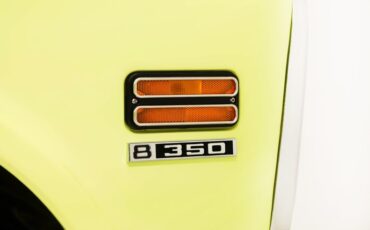 Unknown-Blazer-1972-Light-Yellow-Saddle-Houndstooth-4