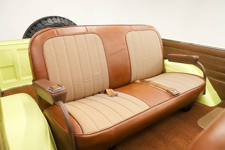 Unknown-Blazer-1972-Light-Yellow-Saddle-Houndstooth-44