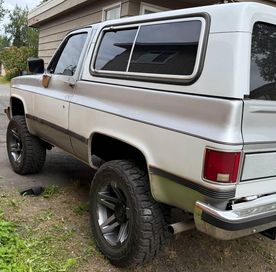 Unknown-Blazer-1989-5
